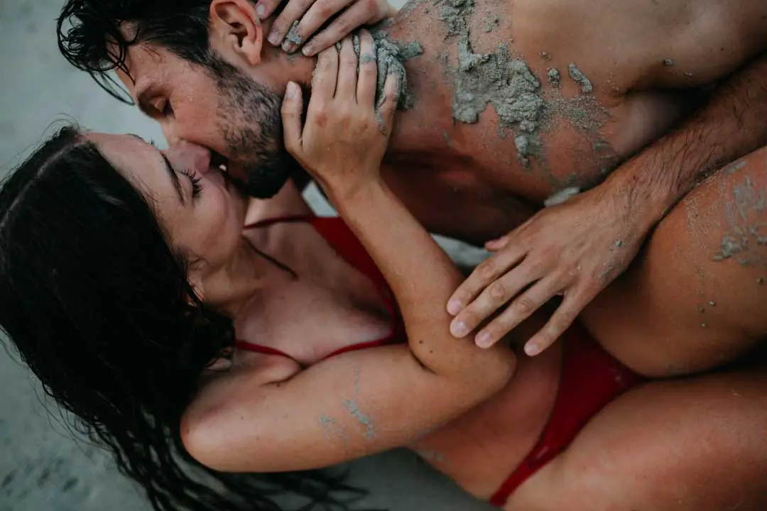 11 cosas esenciales que debes saber sobre el hombre Capricornio en la cama