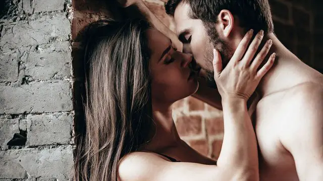 Cómo despertar a un hombre Aries Cómo despertar a un hombre Aries