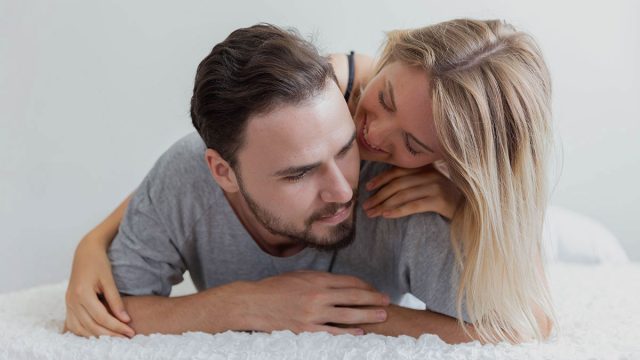 Cómo reaccionar ante el trato silencioso de un hombre Aries Cómo reaccionar ante el trato silencioso de un hombre Aries