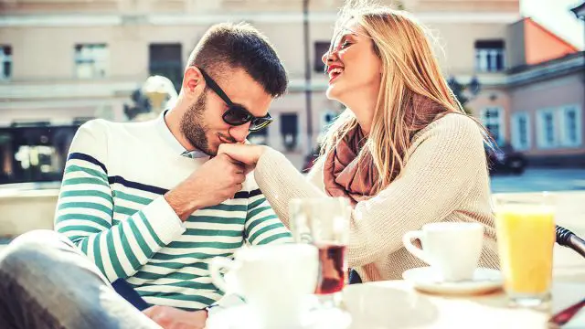 10 consejos sobre cómo mantener a un hombre Libra en una relación feliz